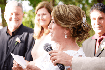 Heartfelt Maid of Honor Speech: Guide to Captivating Words
