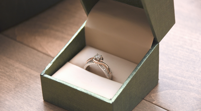 Understanding Promise Rings: Symbolism, Tradition, and Modern Trends