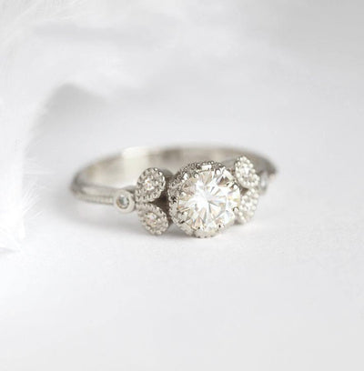 Moissanite Rings-Capucinne