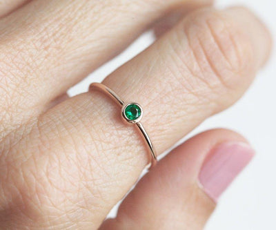 Solitaire Style Green Round Emerald Ring
