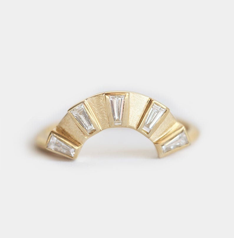 Art Deco Ring With Baguette Diamonds For Nesting