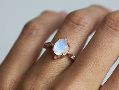 White Oval Moonstone Gold Vintage Ring