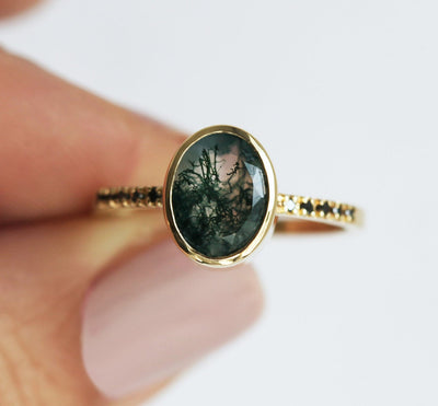 Oval Moss Agate Ring with Round Black Diamonds on the Band