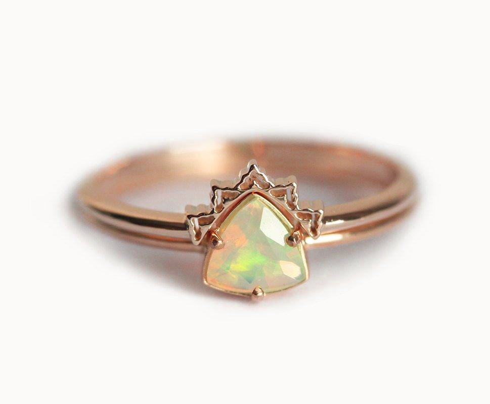 Multi-Color Trillion-Cut Opal Ring Set Embellished with a Lace Band