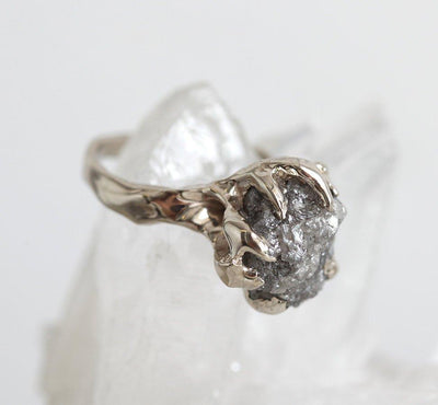 Unique Raw Alternative Diamond Claw Ring