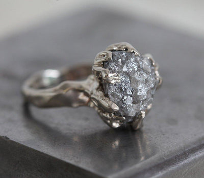 Unique Raw Alternative Diamond Claw Ring