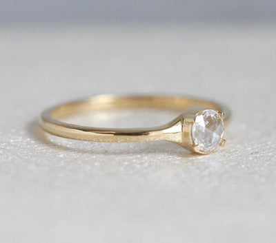 Round White Diamond Main Ring