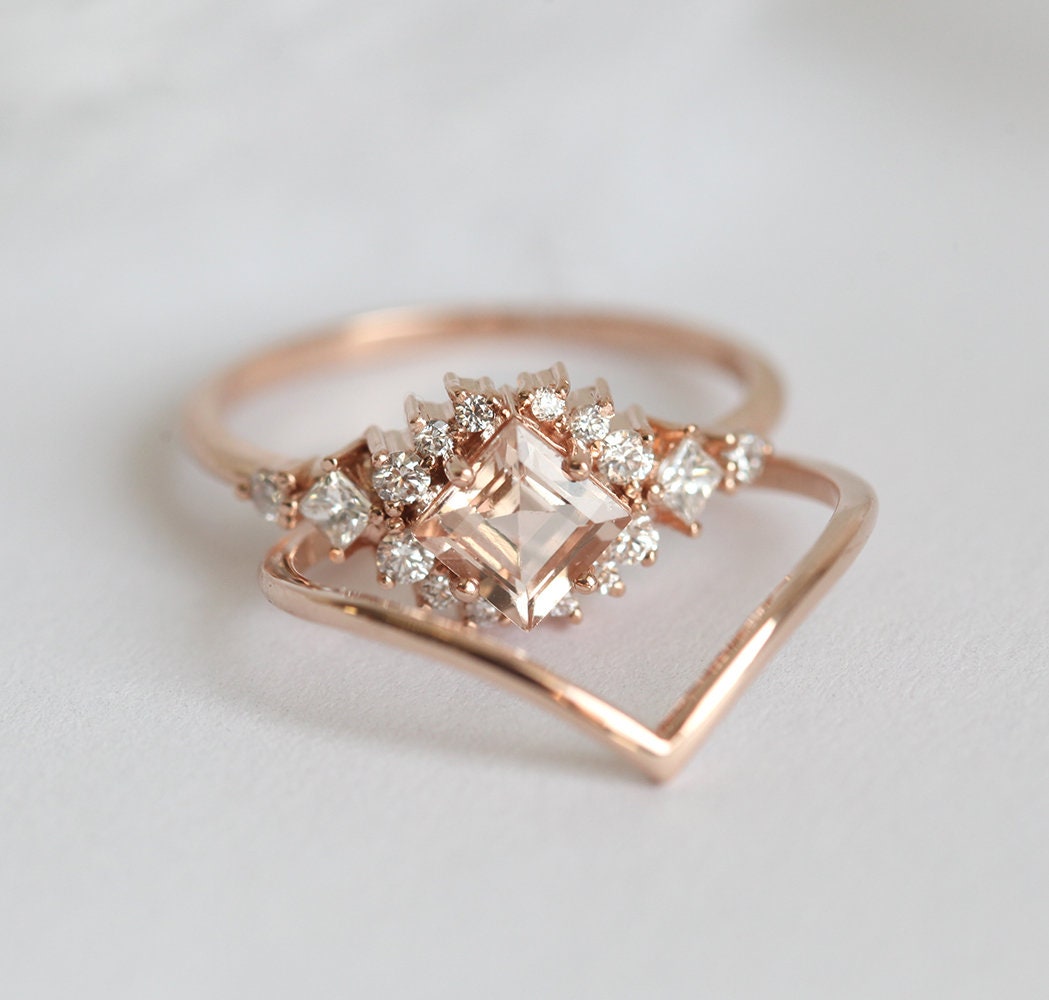 Square Morganite Halo Ring with Princess-Cut and Round White Diamonds Surrounding The Centerpiece Gemstone
