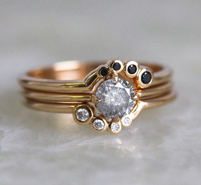 Round Salt & Pepper Diamond, Yellow Gold Ring with Black and White Side Diamonds