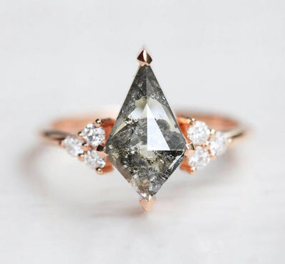 Kite Salt & Pepper Diamond, Rose Gold Ring with Round White Side Diamonds