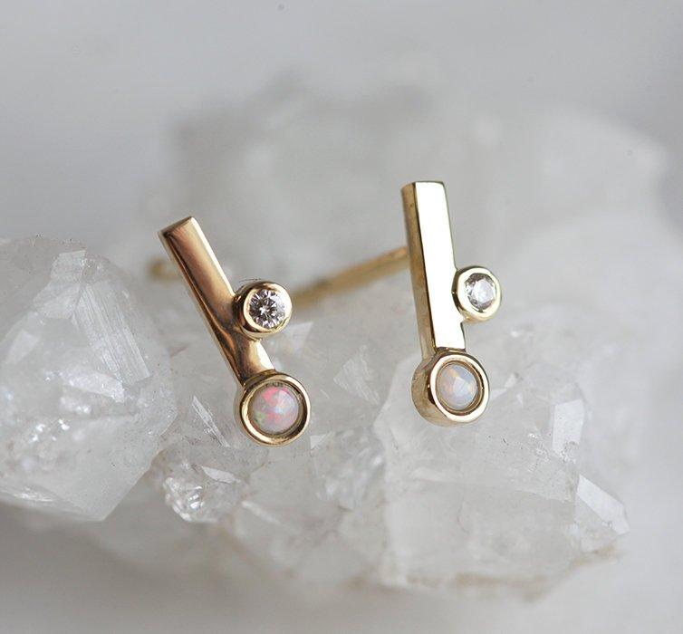 Round white opal gold stud earrings with white diamonds