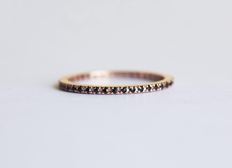 Round White and Black Diamond Eternity Gold Wedding Ring