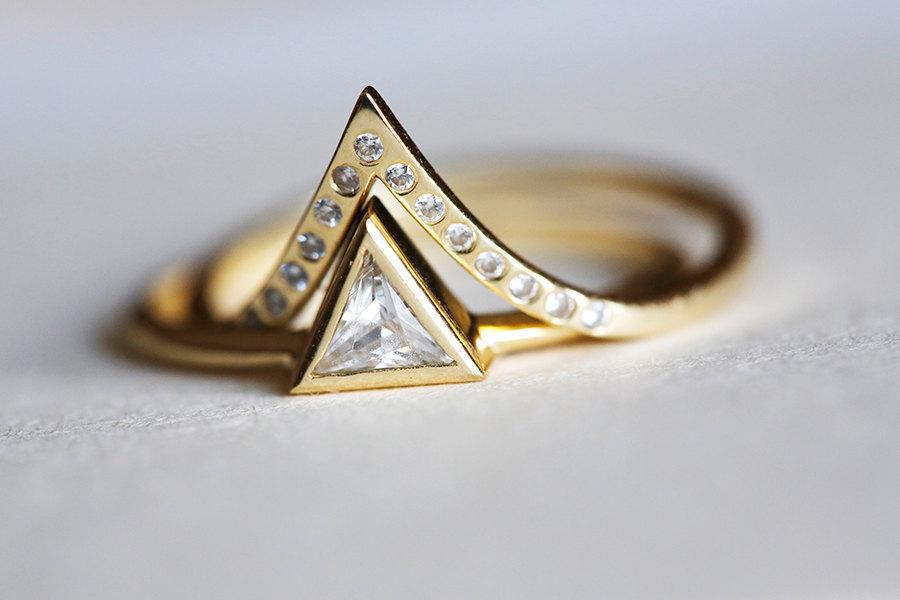 Trillion Cut White Diamond Engagement Ring set with v-shaped Diamond band