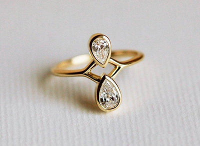 Diamond Ring Set, Pear Cut Wedding Ring