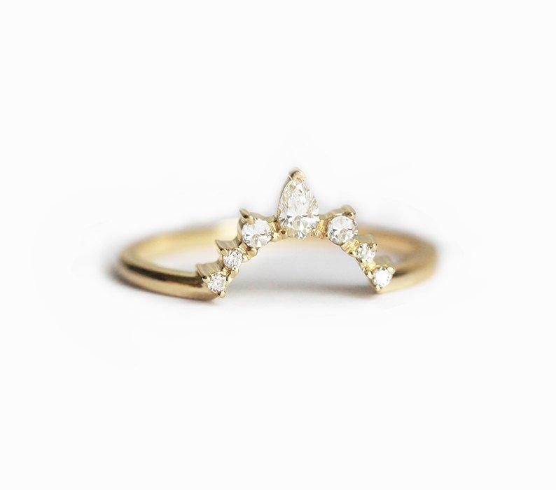 Pear and Round Cut White Diamonds Crown Ring