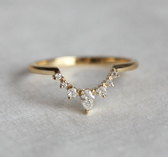 Pear and Round Cut White Diamonds Crown Ring