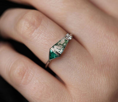 Trapezoid-Cut Moss Agate Cluster Ring with one Triangle-Cut Tourmaline and a Round White Diamond
