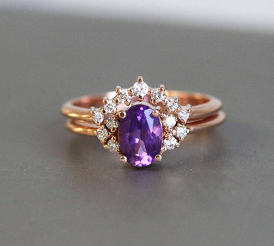 Oval Amethyst Ring Set with Side Round White Diamonds