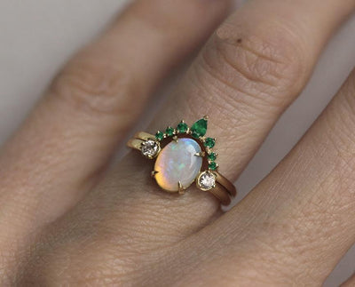 Pear Green Emerald Wedding Band with Side Round Emeralds, with Main Moonstone Ring