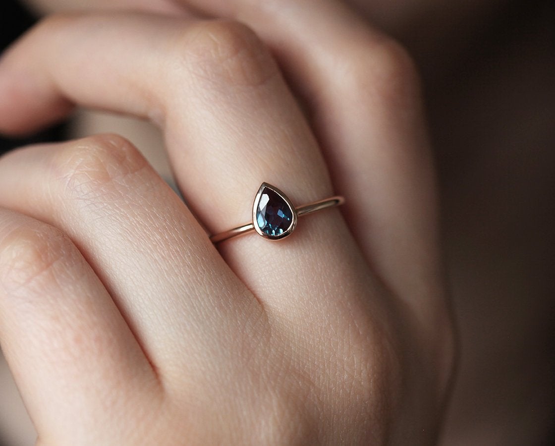 Solitaire Style Band, Teal Pear Alexandrite Rose Gold Ring