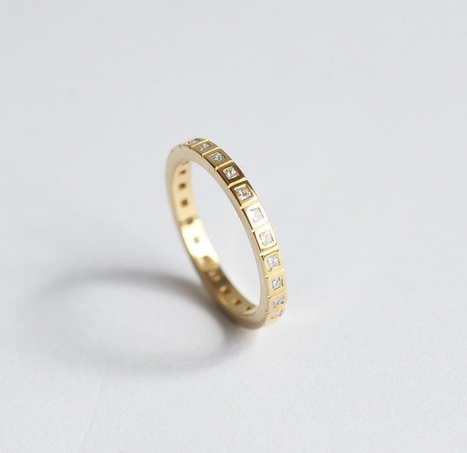 Simple Princess-Cut White Diamonds Eternity Wedding Ring