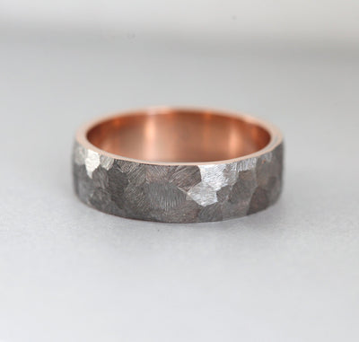 Evan Hammered Wedding Band-Capucinne