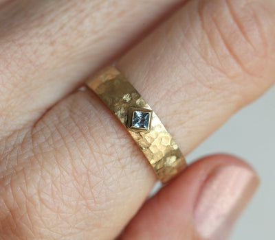 Faceted Gold Ring, 5Mm Industrial Rough Hammered Ring, Geometric Minimalist Band, Hammered Gold Ring For Him-Capucinne