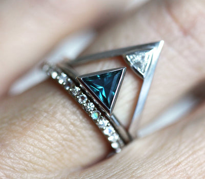 Triangle-shaped blue sapphire ring