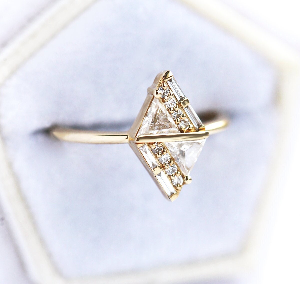 Art Deco inspired White Diamond Ring, with Triangle, Round and Baguette Cut Diamonds forming altogether a triangle shape