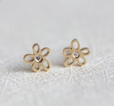 Round diamond stud floral gold earrings