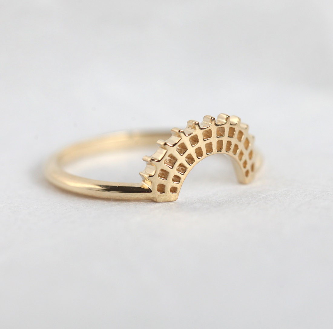 Gold Curved Lace Band, Gold Matching Band-Capucinne