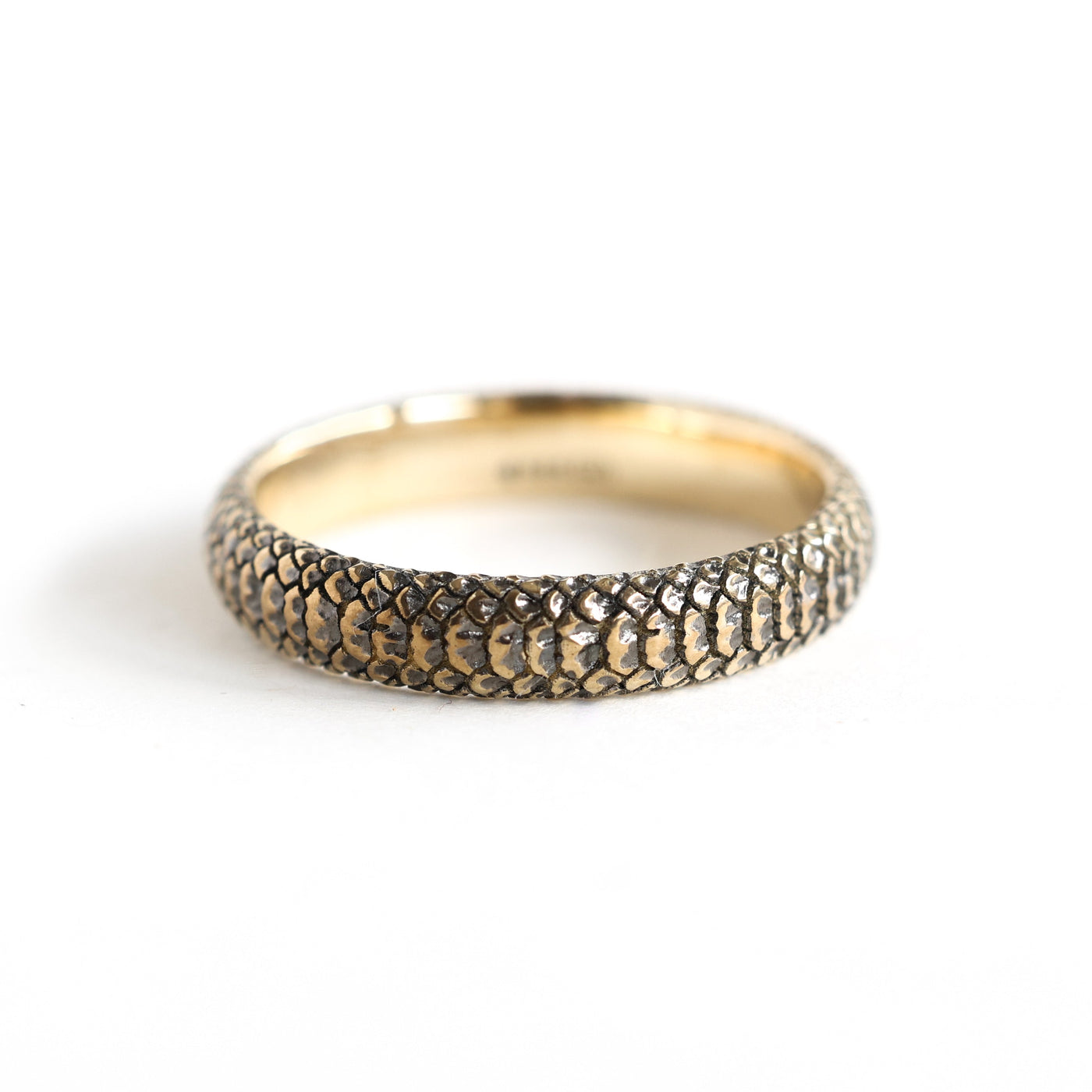 Gold snake band textured ring, 14k & 18k gold options, customizable gemstones.