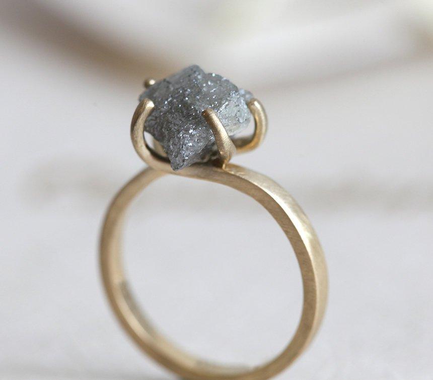 Grey Raw Shape Diamond Solitaire Ring with Prong Setting