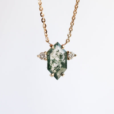 Hexagon Moss Agate Necklace With Round White Diamonds