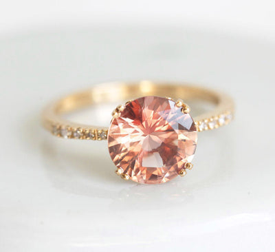 HAILEY OREGON SUNSTONE RING WITH PAVE DIAMOND BAND-Capucinne