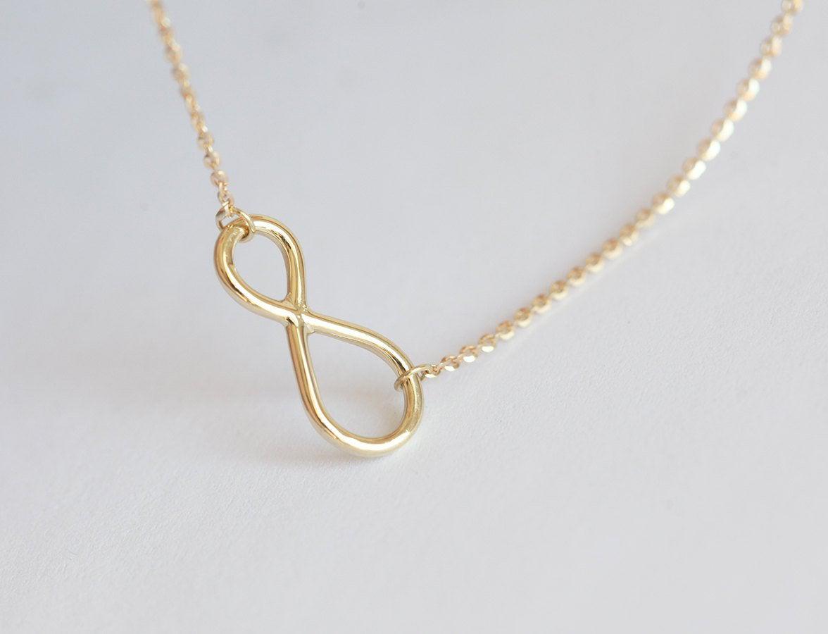 Gold infinity necklace