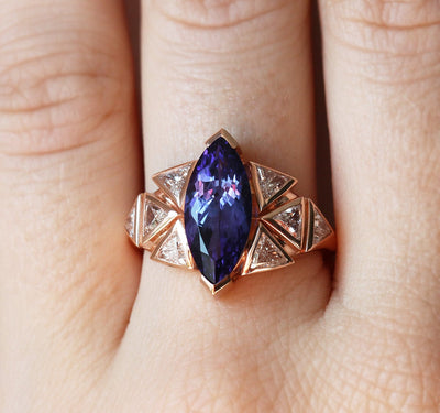 Bicolor Marquise-Cut Tanzanite Cluster Ring with Trillion-Cut White Diamonds