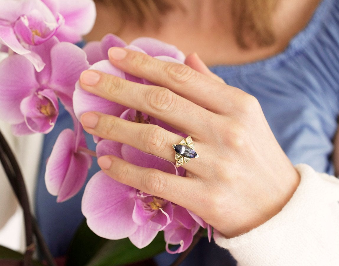 Bicolor Marquise-Cut Tanzanite Cluster Ring with Trillion-Cut White Diamonds