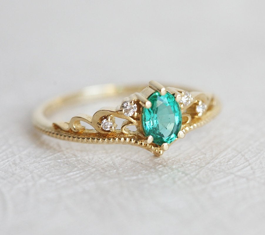 Jacqueline Oval Emerald Ring