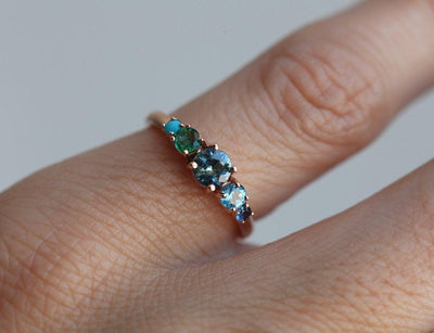 Jan Round Sapphire Cluster Ring-Capucinne