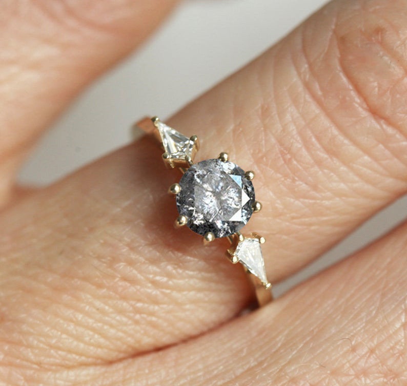 Round Salt & Pepper Diamond Ring with 2 Side Kite White Diamonds