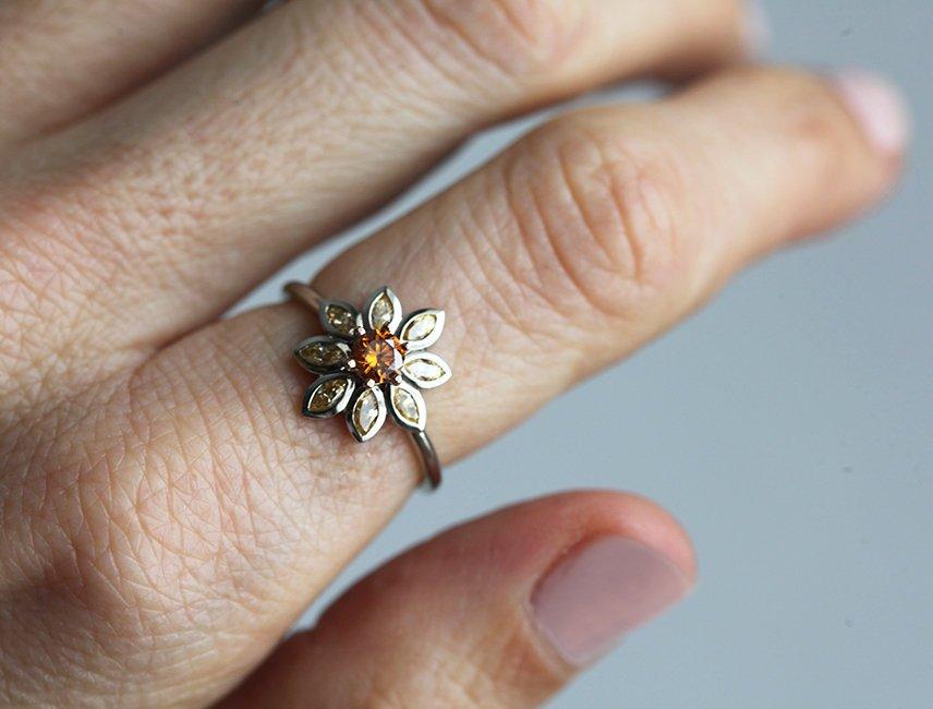 Round Orange Diamond Flower-looking Ring, with Marquise-Cut light orange Diamonds as flower petals