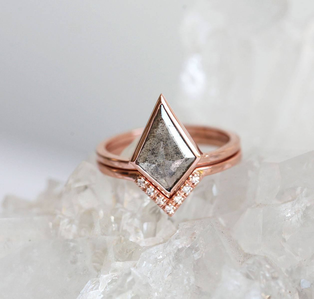 Kite Salt & Pepper Diamond, Rose Gold Ring Set with Side White Round Diamonds