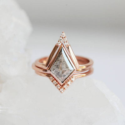 Kite Salt & Pepper Diamond, Rose Gold Ring Set with Side White Round Diamonds