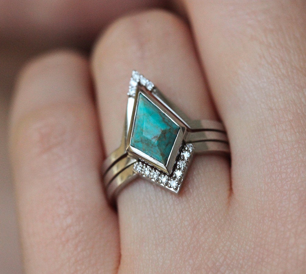 Kite Turquoise Diamond Ring Set