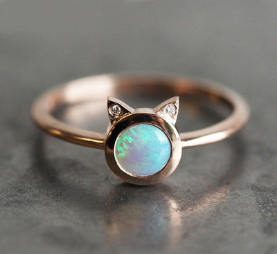 White Round Opal Cat Rose Gold Ring