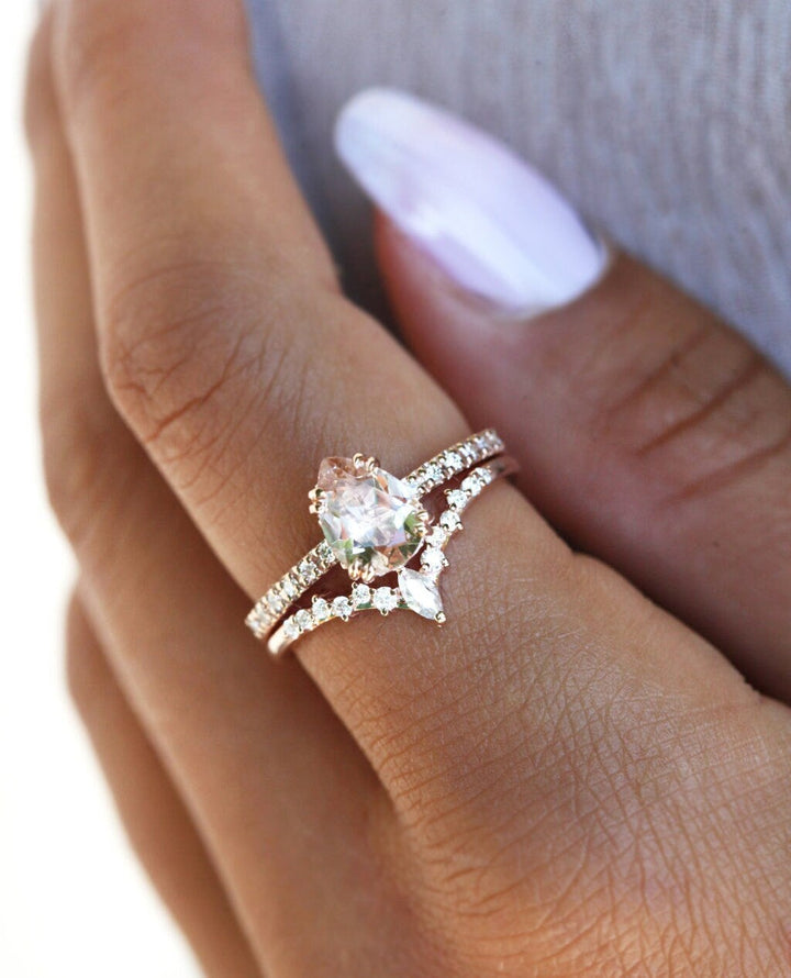 Lorelei Pear Peach Sapphire Diamond Ring Set – Capucinne