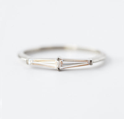 Lucille Tapered Baguette Diamond Ring-Capucinne