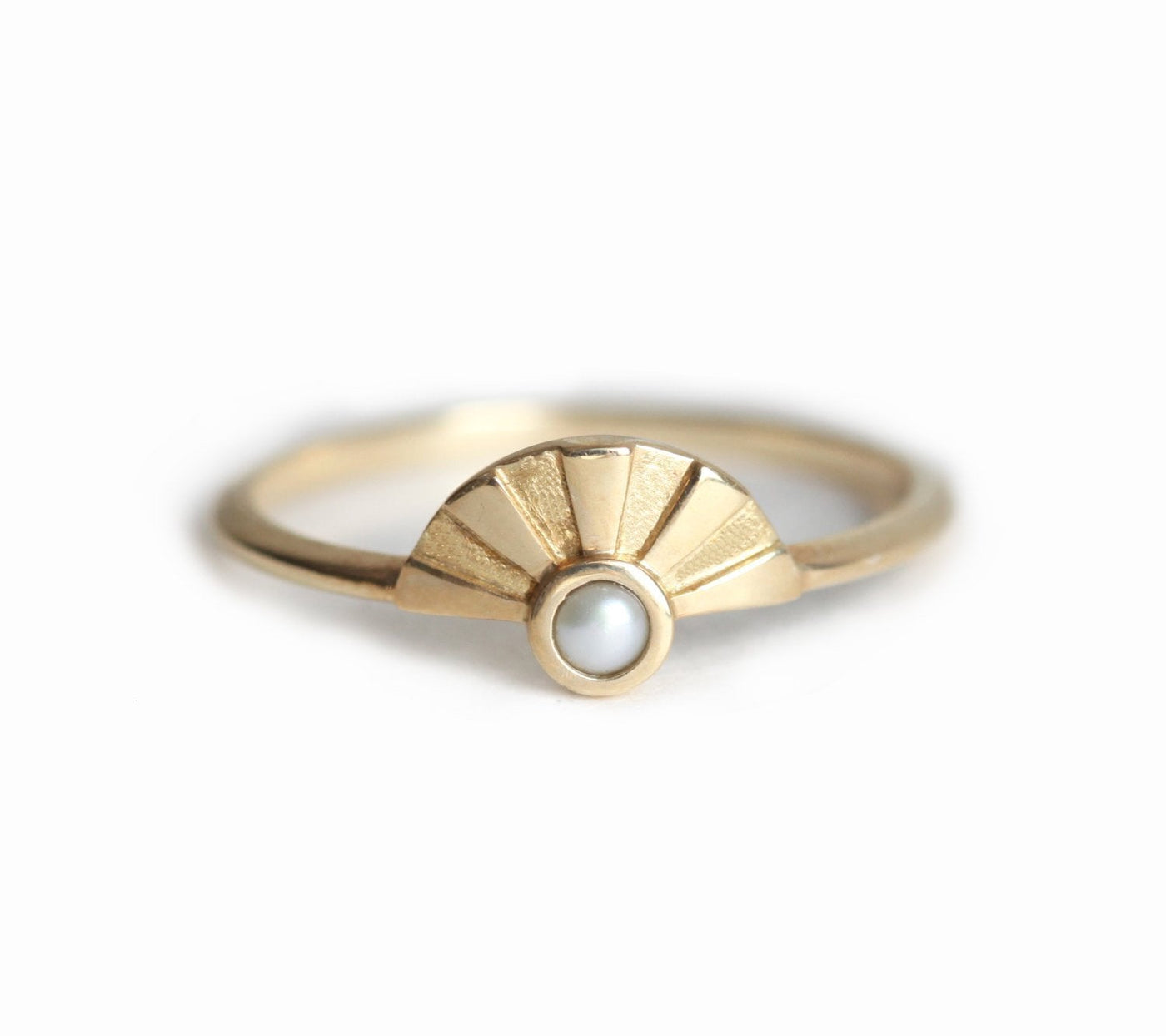 LAYNE WHITE PEARL RING-Capucinne