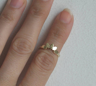 LEAF RING, WEDDING BAND-Capucinne